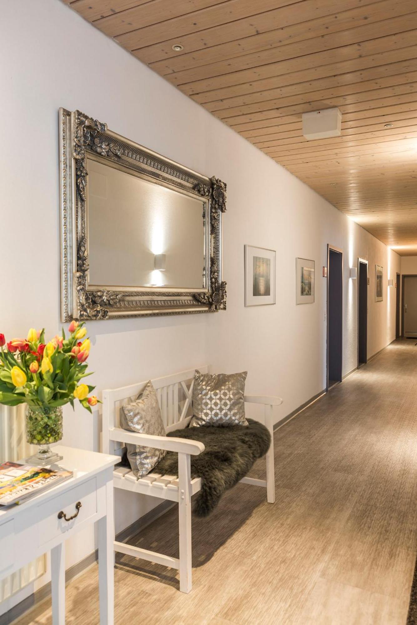 Hotel Cronberger Hof 拉登堡 外观 照片